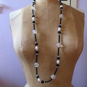 Vintage 1980s 36'' long faux pearl and faceted bead statement necklace